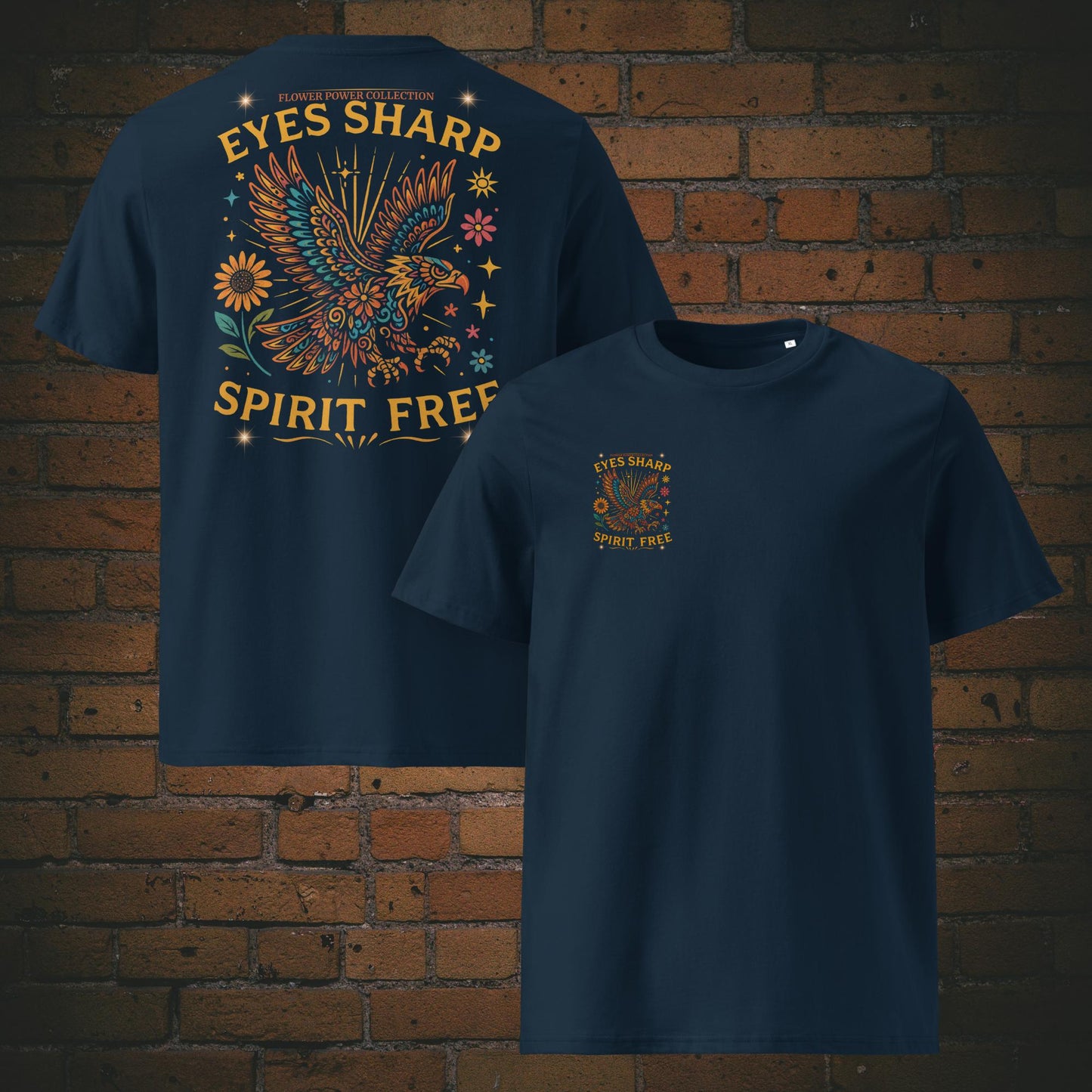 Flower Power Adler mit Spruch – Eyes Sharp, Spirit Free | Buntes T-Shirt für Freigeister gedruckt auf dunkelblauer Bio-Baumwolle