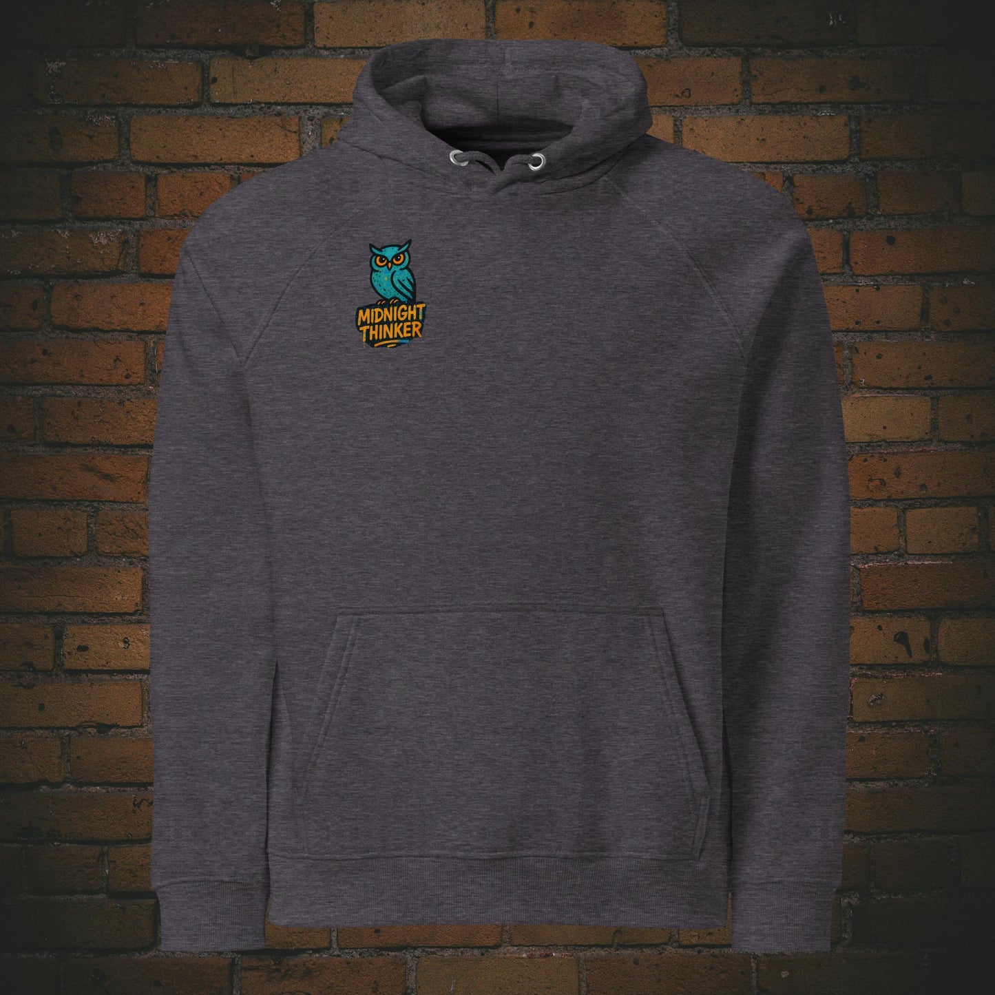 Midnight Thinker Hoodie – Urban Street Art Eule Graffiti Style Unisex - Pullover in der Farbe dunkelgrau - Druck auf der Brust