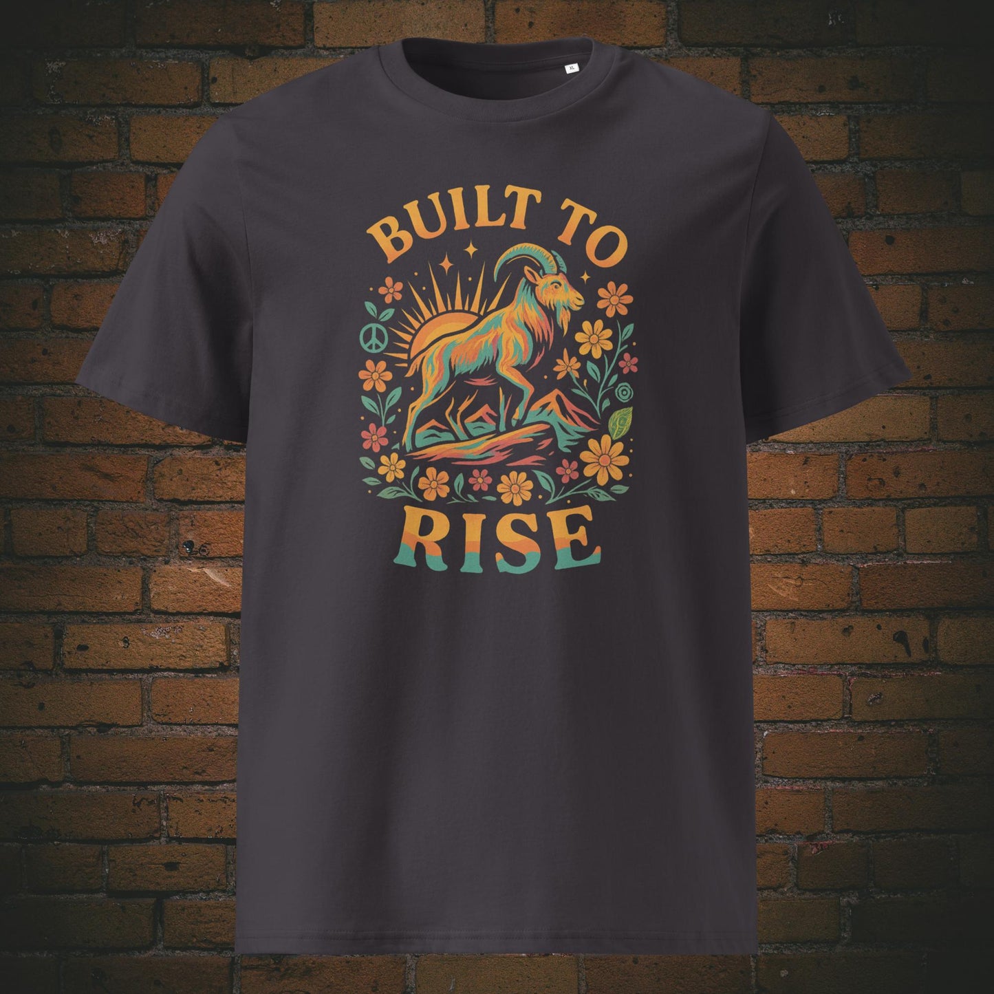Hippie Shirt mit der Krafttier Ziege, Blumen und Berge - Spruch: Built to Rise - T-Shirt Farbe: anthrazit
