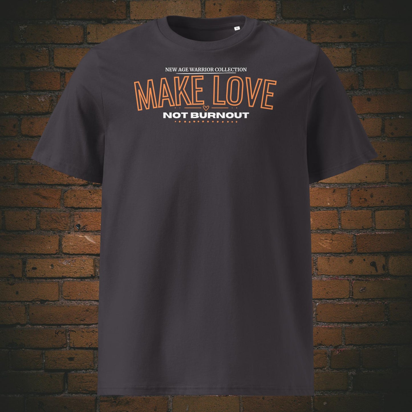Spruch Bio-Baumwoll T-Shirt Unisex mit Schrift in weiß und orange - gedruckt auf anthraziter Farbe