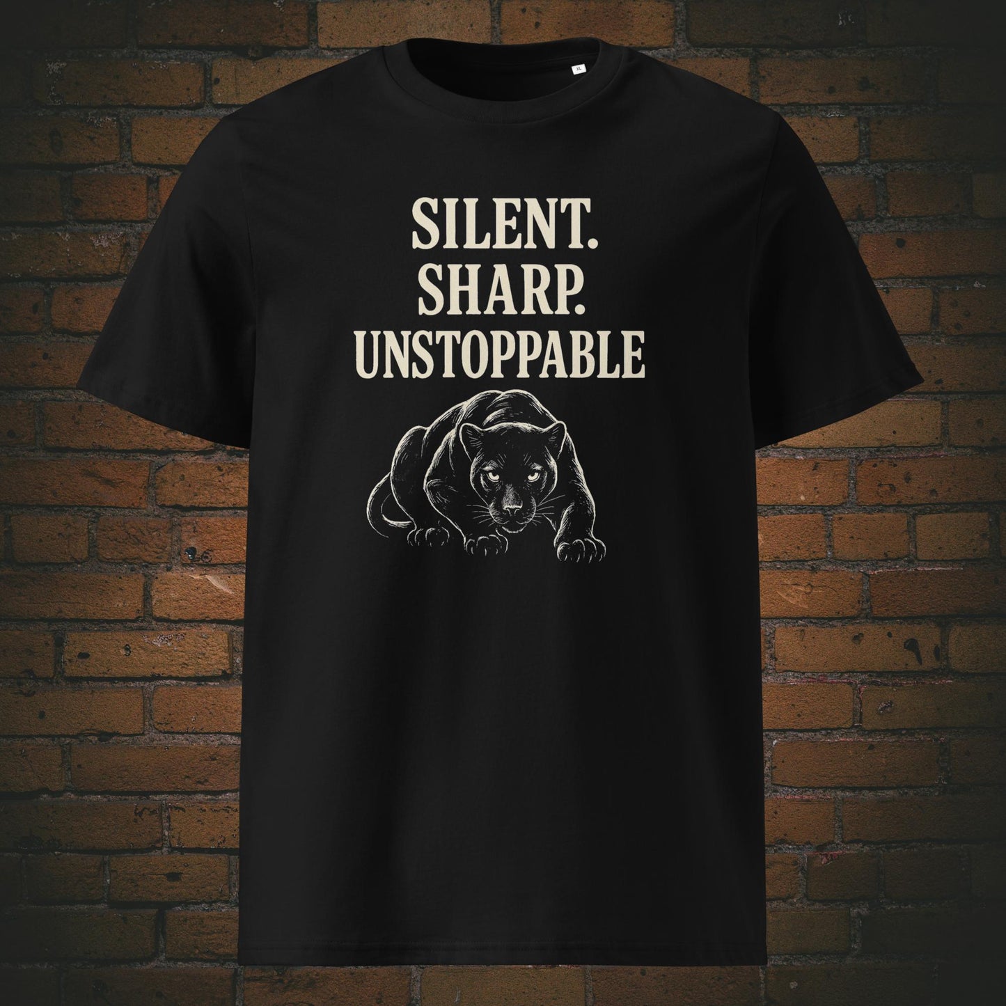 T-Shirt Minimalist mit Panther un Schriftzug - Farbe: schwarz