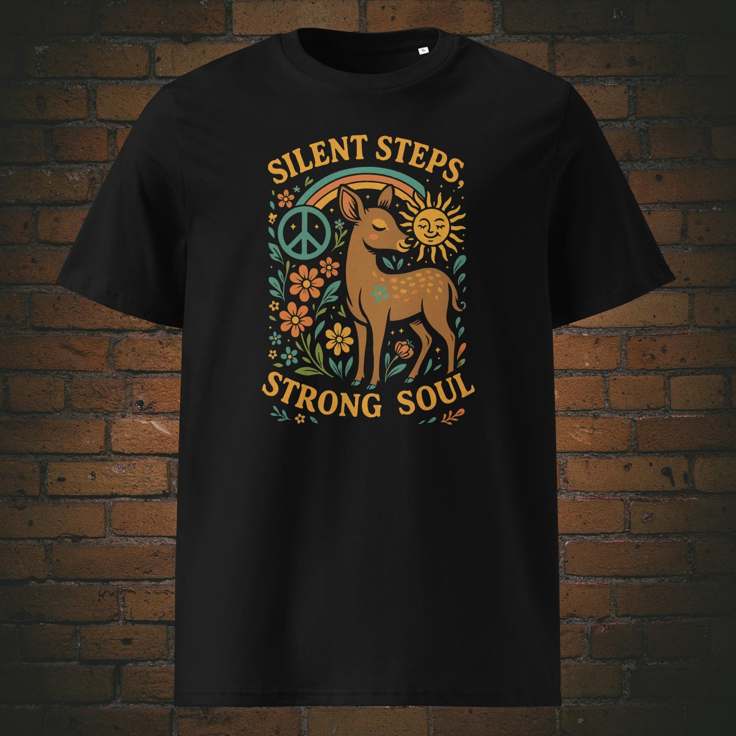 T-Shirt für Hippies mit dem Krafttier Reh, Blumen, Sonne und dem Peace Zeichen mit Spruch - gedruckt auf schwarz