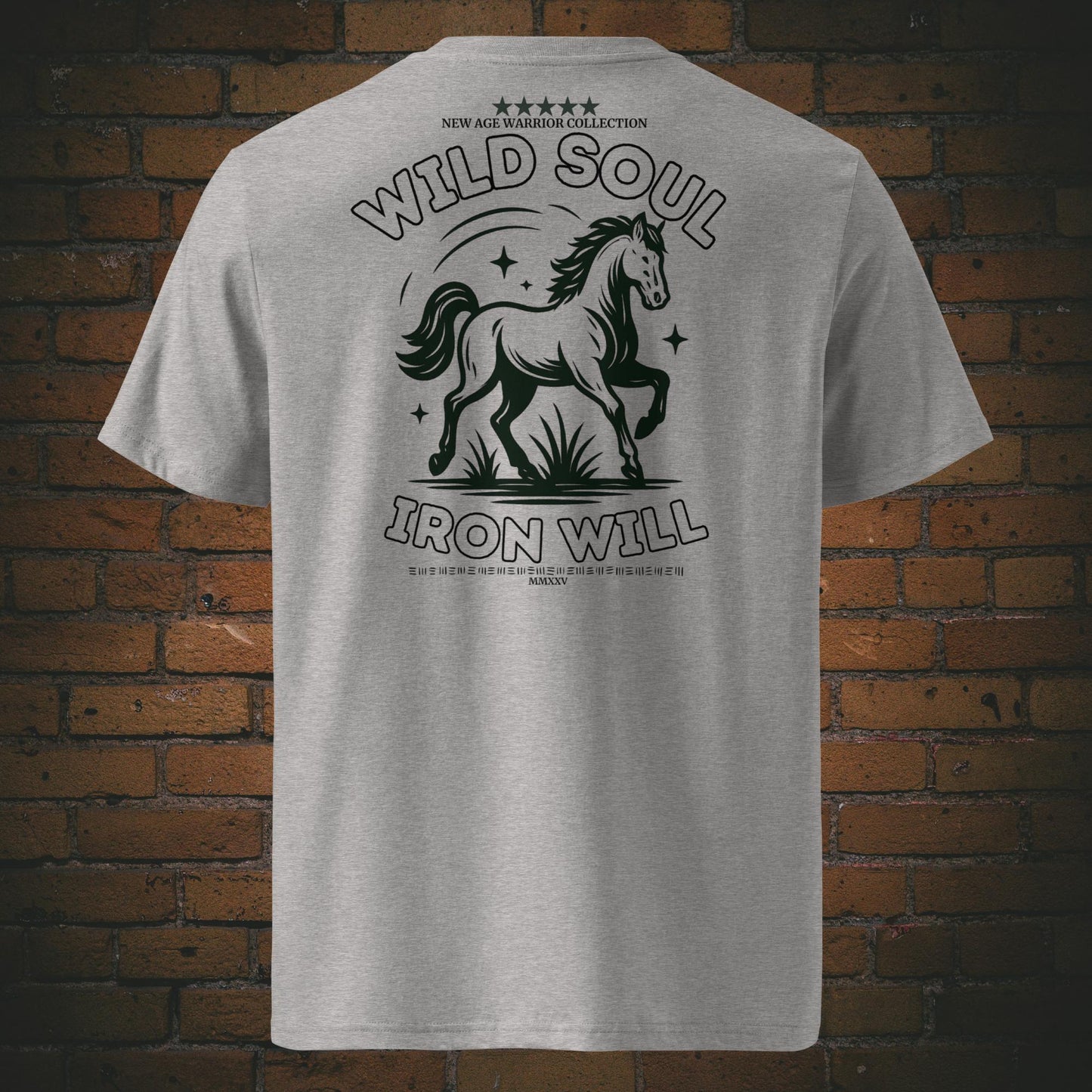 Wild Soul Iron Will – Pferd Krafttier Bio T-Shirt Unisex - Druck auf Bio-Baumwolle in der Farbe: hellgrau