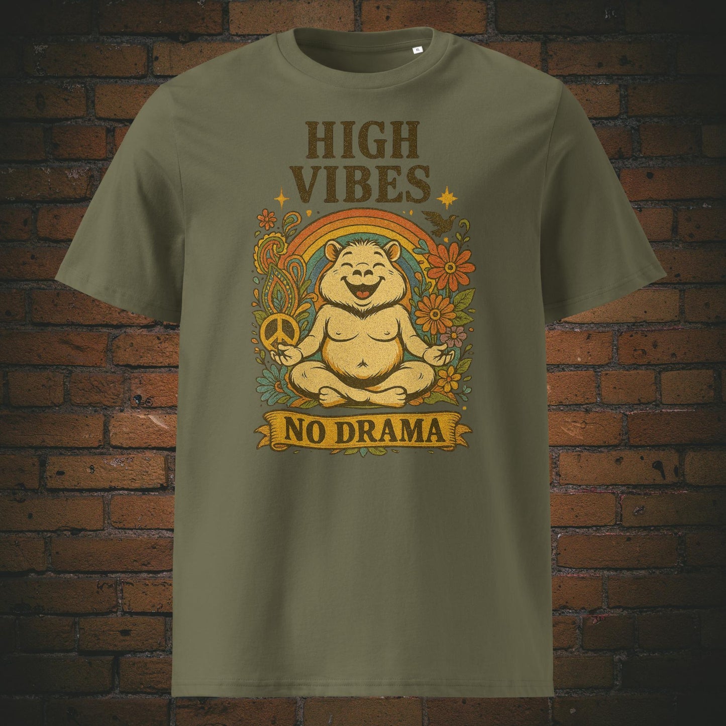 Yoga Shirt mit Zen Bär im Hippie Modus - T-Shirt Farbe: khaki