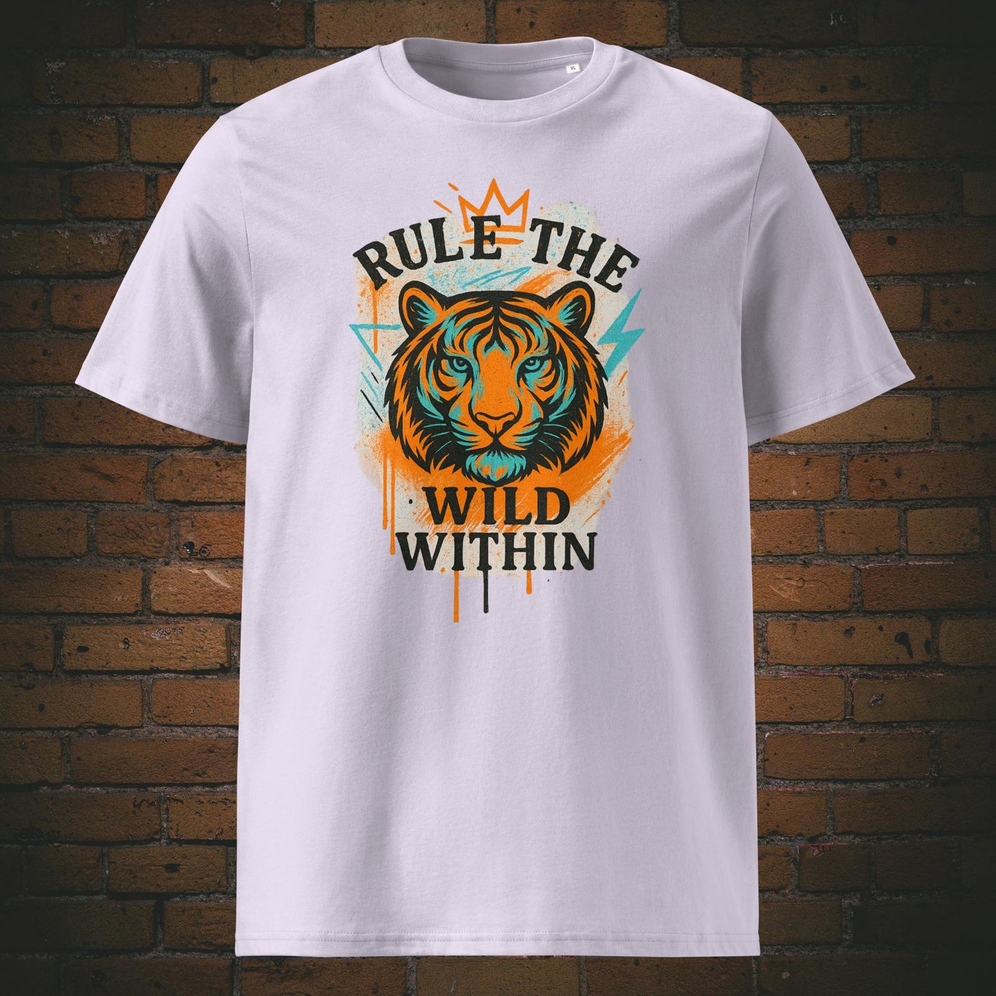 Rule the Wild Within Urban Streetwear Bio-T-Shirt – Tigerdesign in Orange & Türkis, 100 % Bio-Baumwolle, fair produziert, nachhaltiger Streetstyle.Shirtfarbe: Lavendel