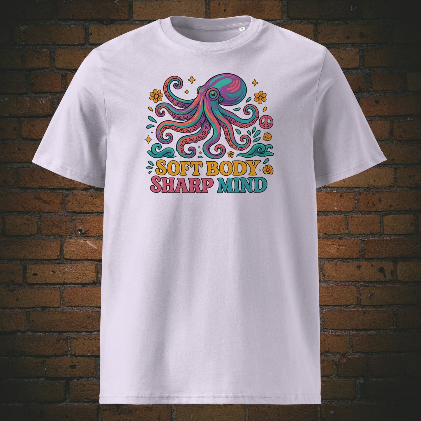 Buntes Octopus - Hippie Stil - Blumen und Schriftzug - Gedruckt auf T-Shirt in der Farbe: lavendel