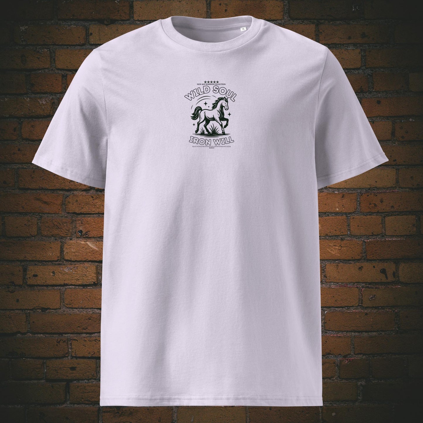 Wild Soul Iron Will – Pferd Krafttier Bio T-Shirt Unisex - Druck Vorderseite auf Bio-Baumwolle in der Farbe: Lavendel