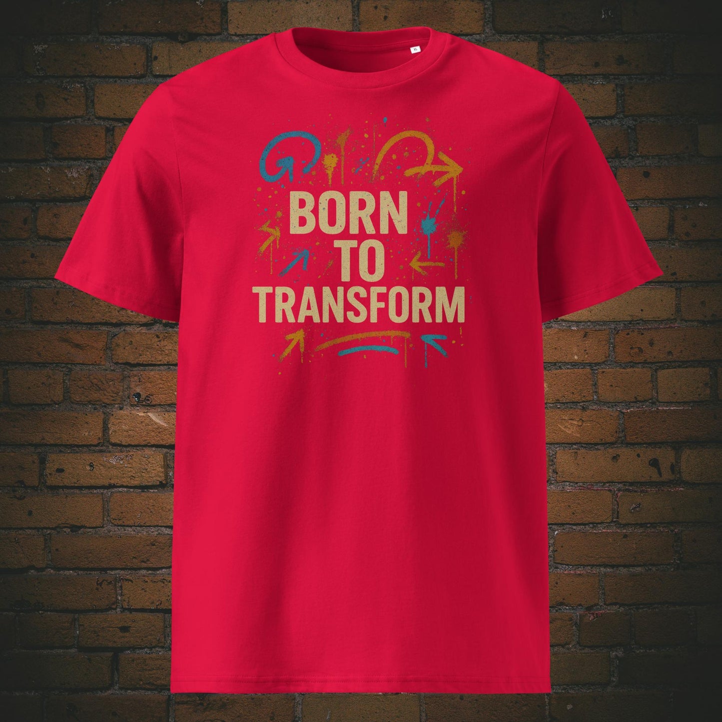 Motivierendes T-Shirt im urbanen Look mit dem Schriftzug „Born to Transform“ – kraftvolle Botschaft für Veränderung und persönliches Wachstum. Shirtfarbe: rot