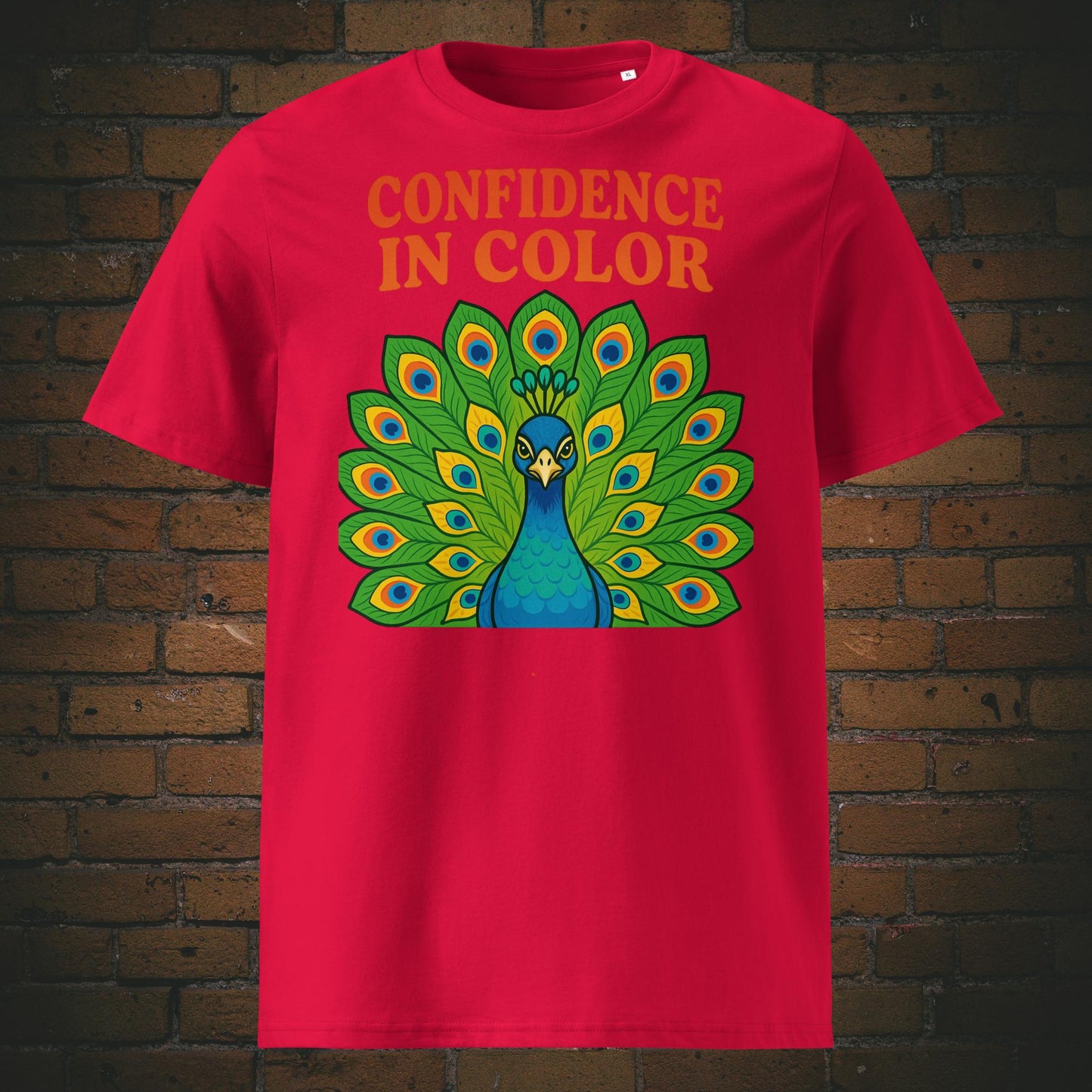 Hippie Pfau Bio-T-Shirt – Confidence in Color Design, bunte Federn - Shirt in der Farbe: rot