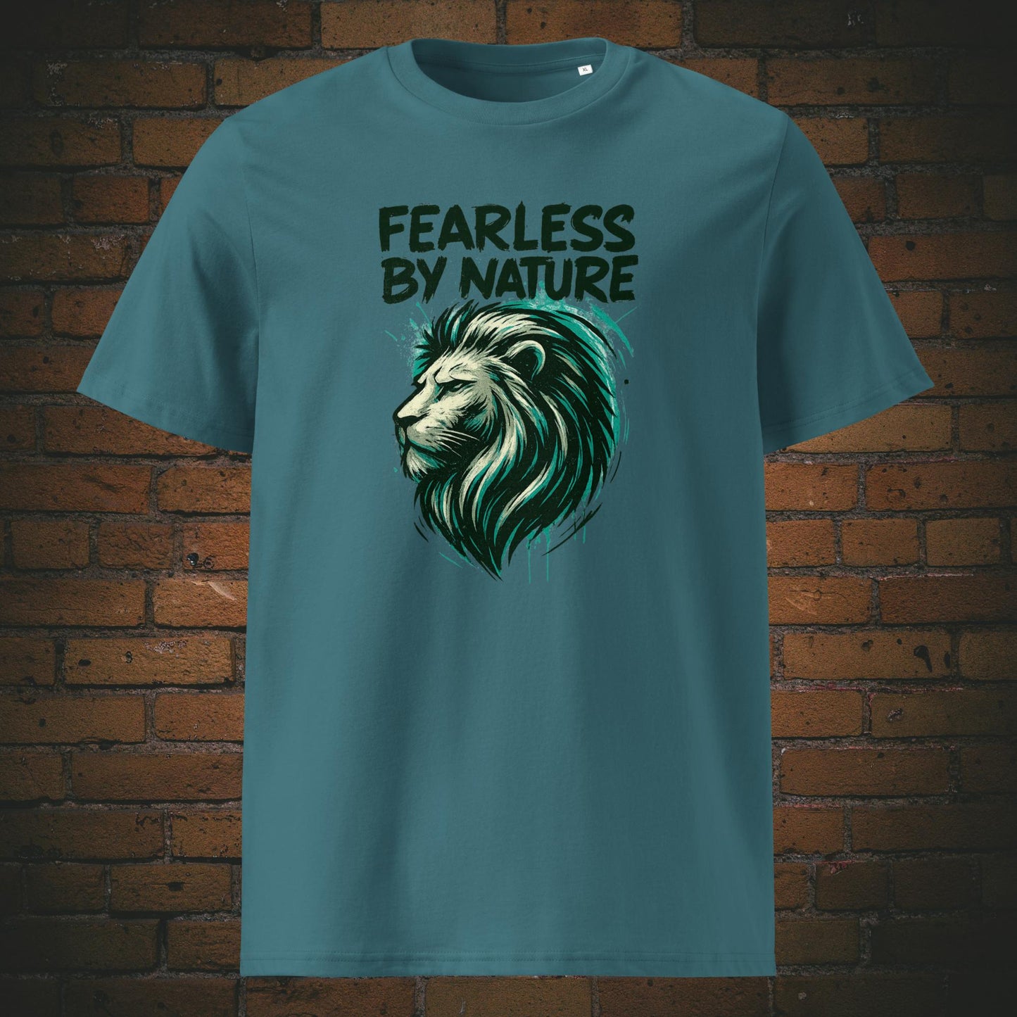 Löwenkopf Shirt mit Spruch - T-Shirt hat die Farbe Eisblau
