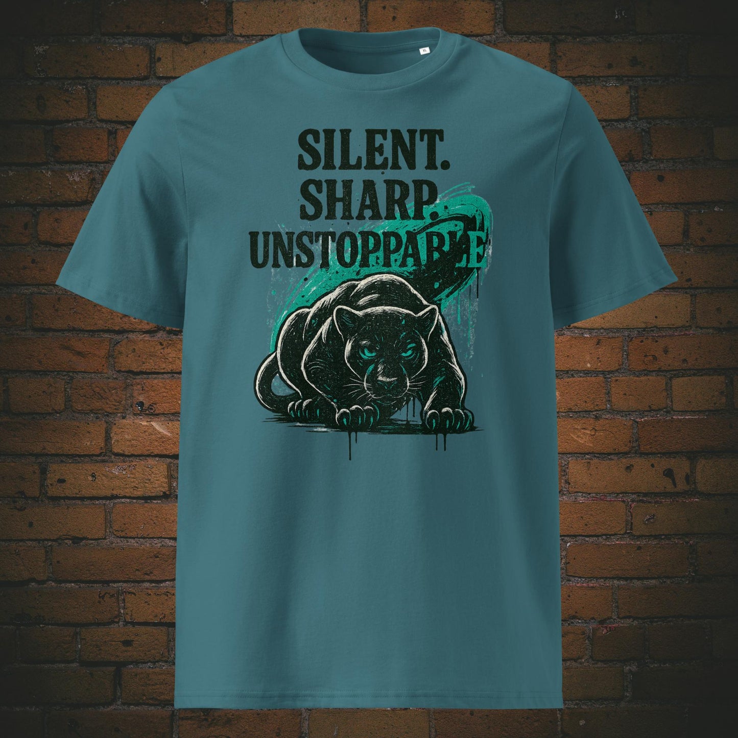 Panther Urban Style auf T-Shirt mit Spruch - Shirt in der Farbe: eisblau
