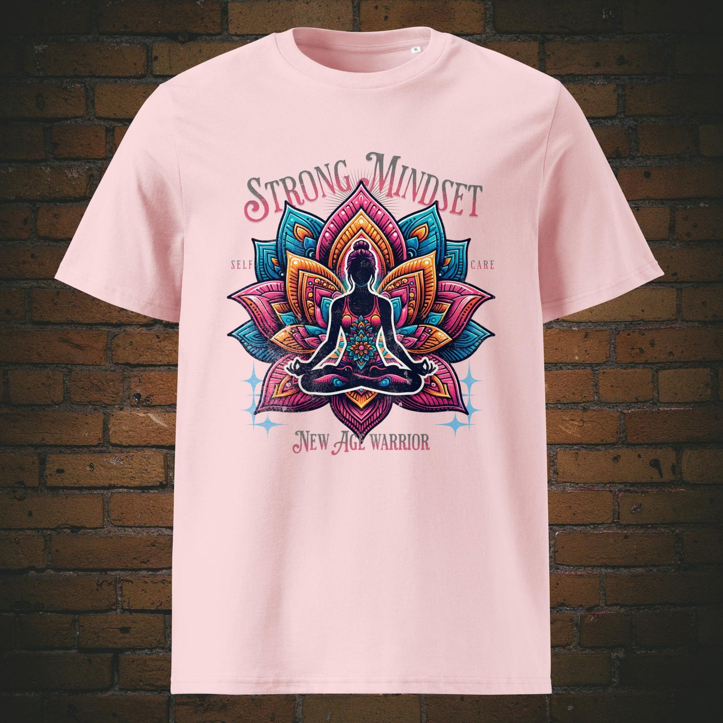Strong Mindset T-Shirt Unisex Bio Baumwolle – Yoga Lotus Design | New Age Warrior Kollektion in der Farbe rosa