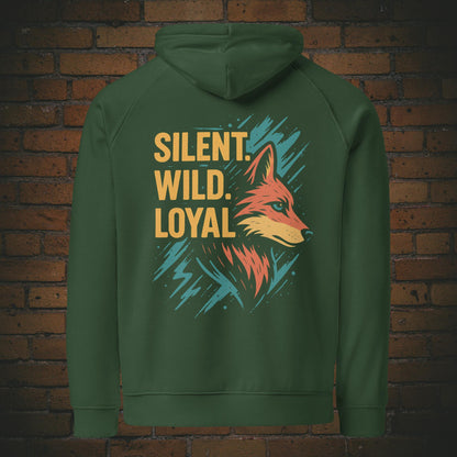 Silent Wild Loyal Hoodie – Wolf Design Bio Baumwolle Unisex in der Farbe grün - Druck auf dem Rücken