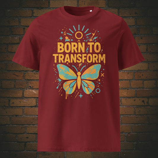 Bordeauxrotes T-Shirt mit buntem Schmetterling und Spruch „Born to Transform“, modernes Graffiti-Design mit Farbspritzern, Sternen und Sonnenstrahlen.