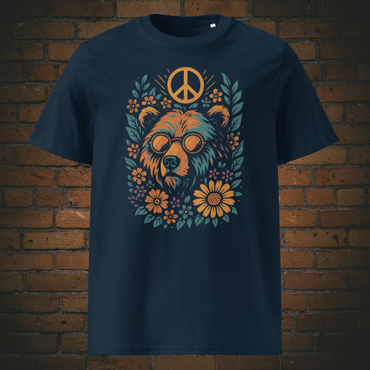 Dunkelblau farben T-Shirt mit buntem Hippie-Bären-Motiv, umgeben von Blumen und Peace-Zeichen, Retro-Stil mit Sonnenbrille und floraler Verzierung.