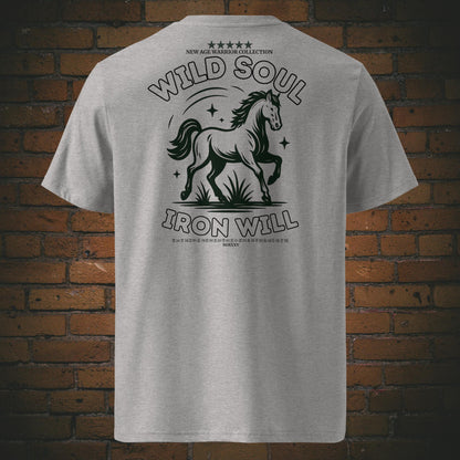 Wild Soul Iron Will – Pferd Krafttier Bio T-Shirt Unisex - Druck auf Bio-Baumwolle in der Farbe: hellgrau